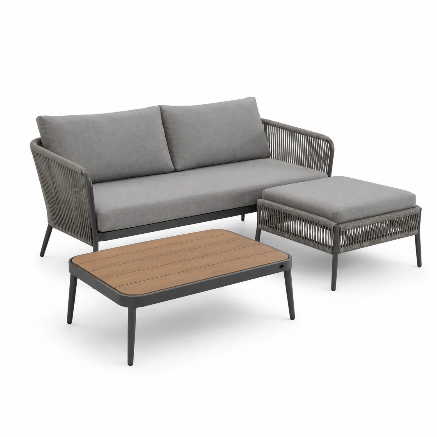 Zestaw mebli ogrodowych sofa 2 osobowa podnóżek i stolik rattan PE szary metalowa konstrukcja drewniany blat